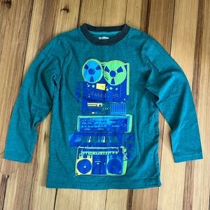 Vintage style Record Spinner Tshirt